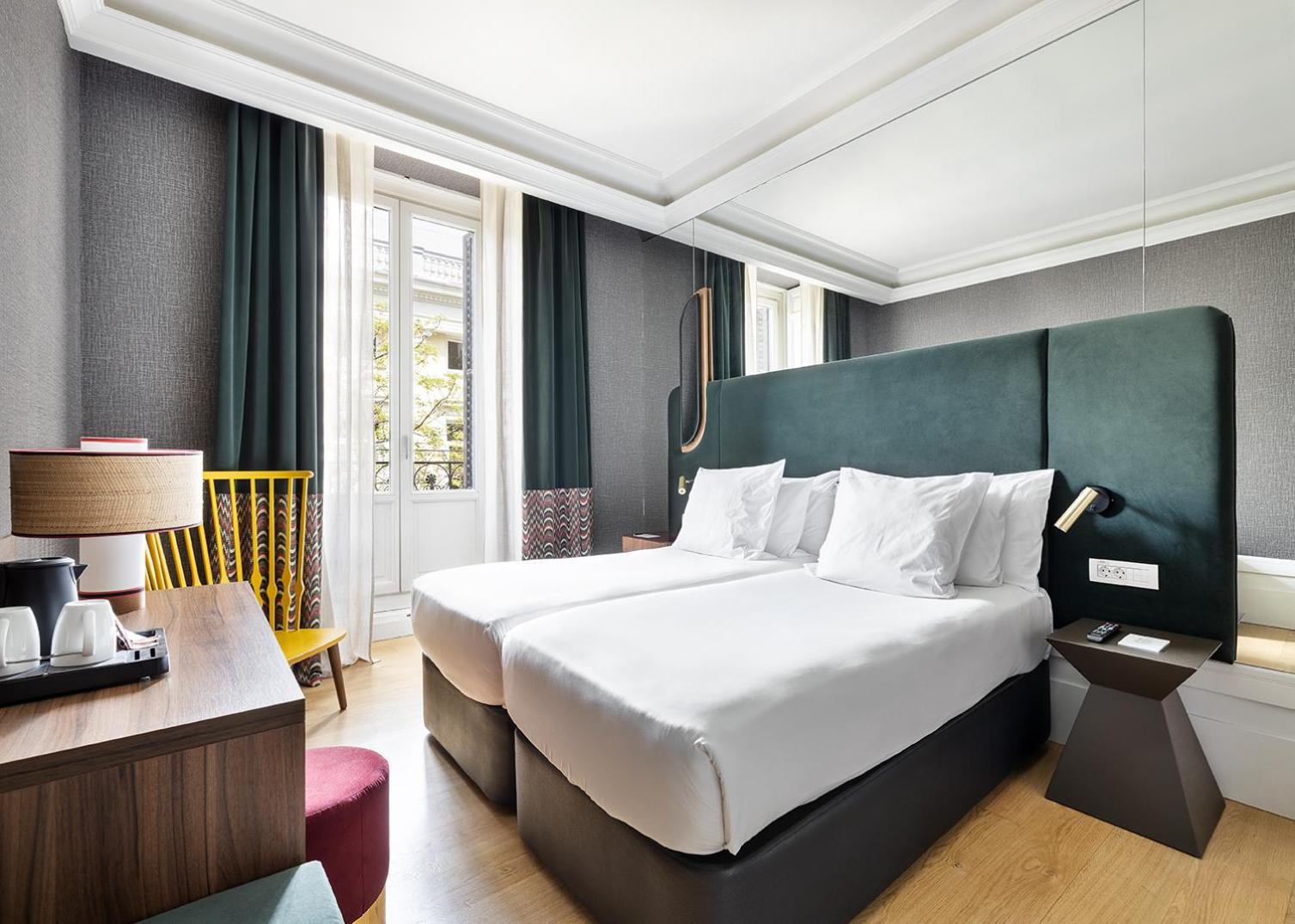 One Shot Recoletos Hotel