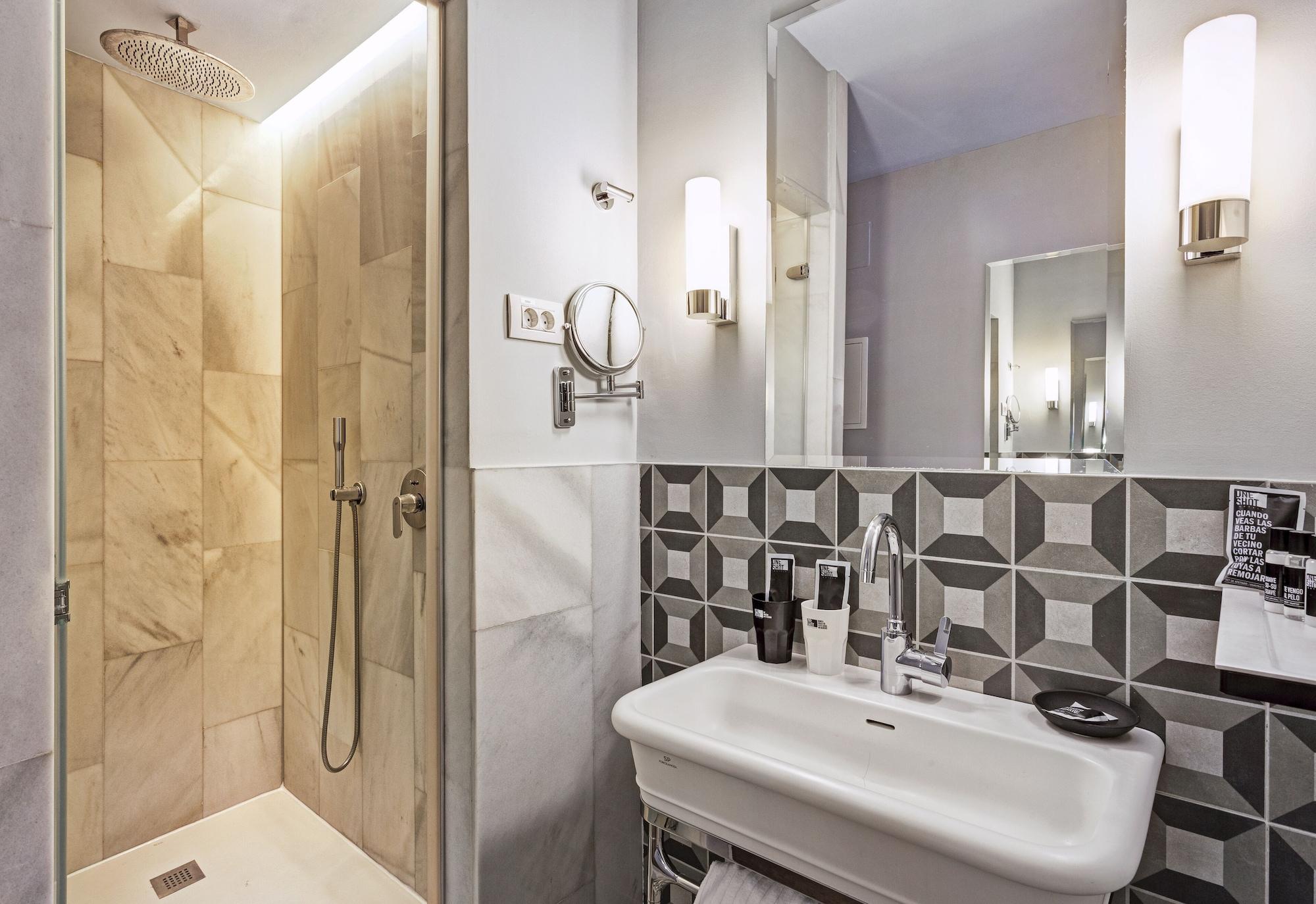 One Shot Recoletos Hotel Madri