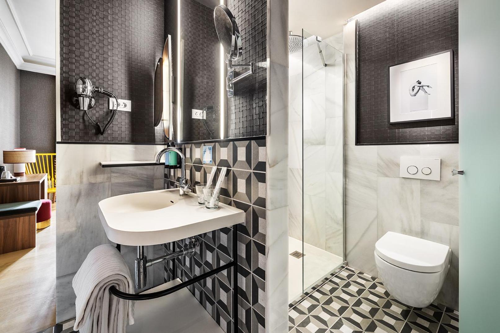 One Shot Recoletos Hotel